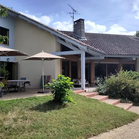 Chez Frédérique Et Norbert * Mogneneins