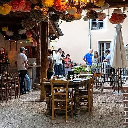 Chez Frederique Et Norbert * Mogneneins
